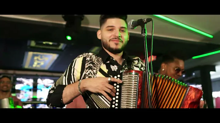 Amor a medio tiempo Jayson Guzman 2022