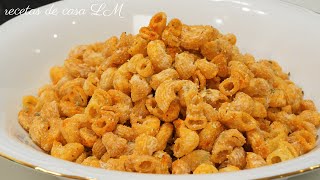 Mejor que las PAPAS FRITAS Pasta Crackers / Crispy Macaroni Snacks | Macaroni kurkure Recipe