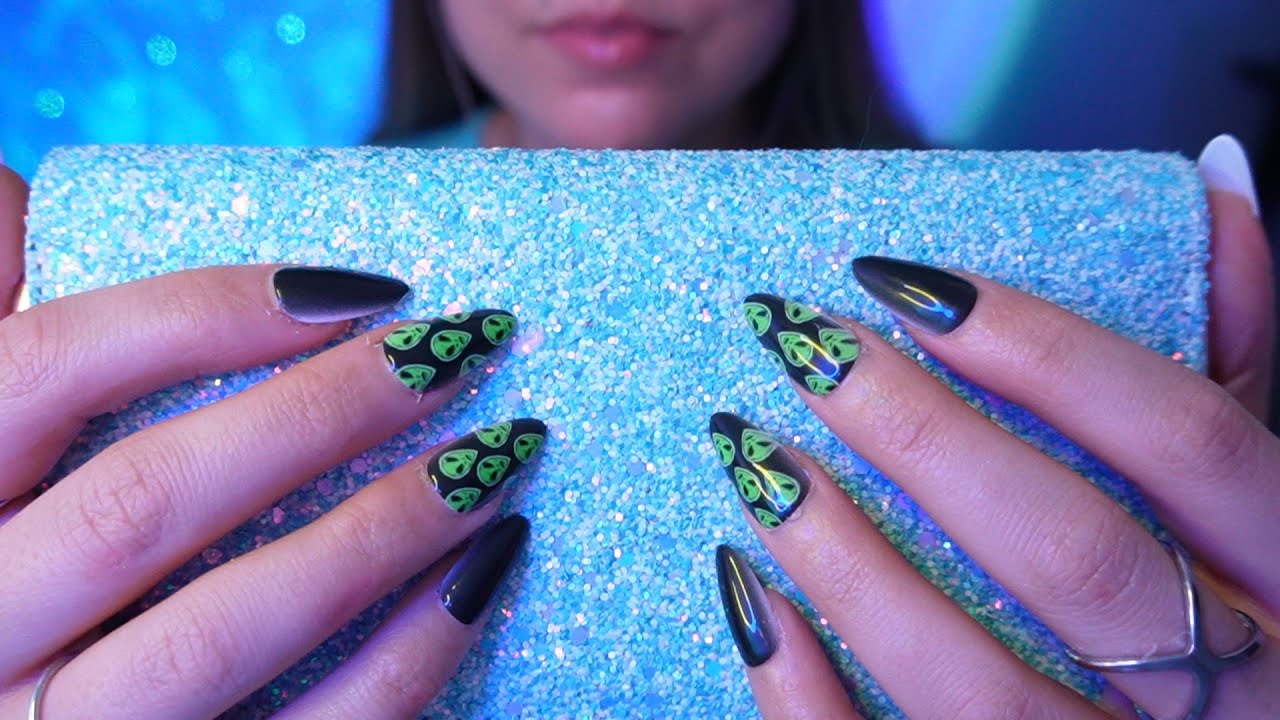 Scratching ASMR 🩵