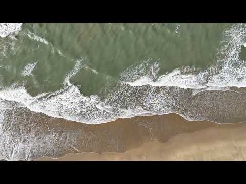 Vue Verticale Vague Sur La Plage Avec La Mer En Haut 