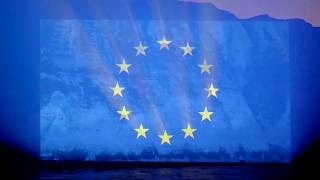 Veterans' messages to EU beamed onto Dover cliffs