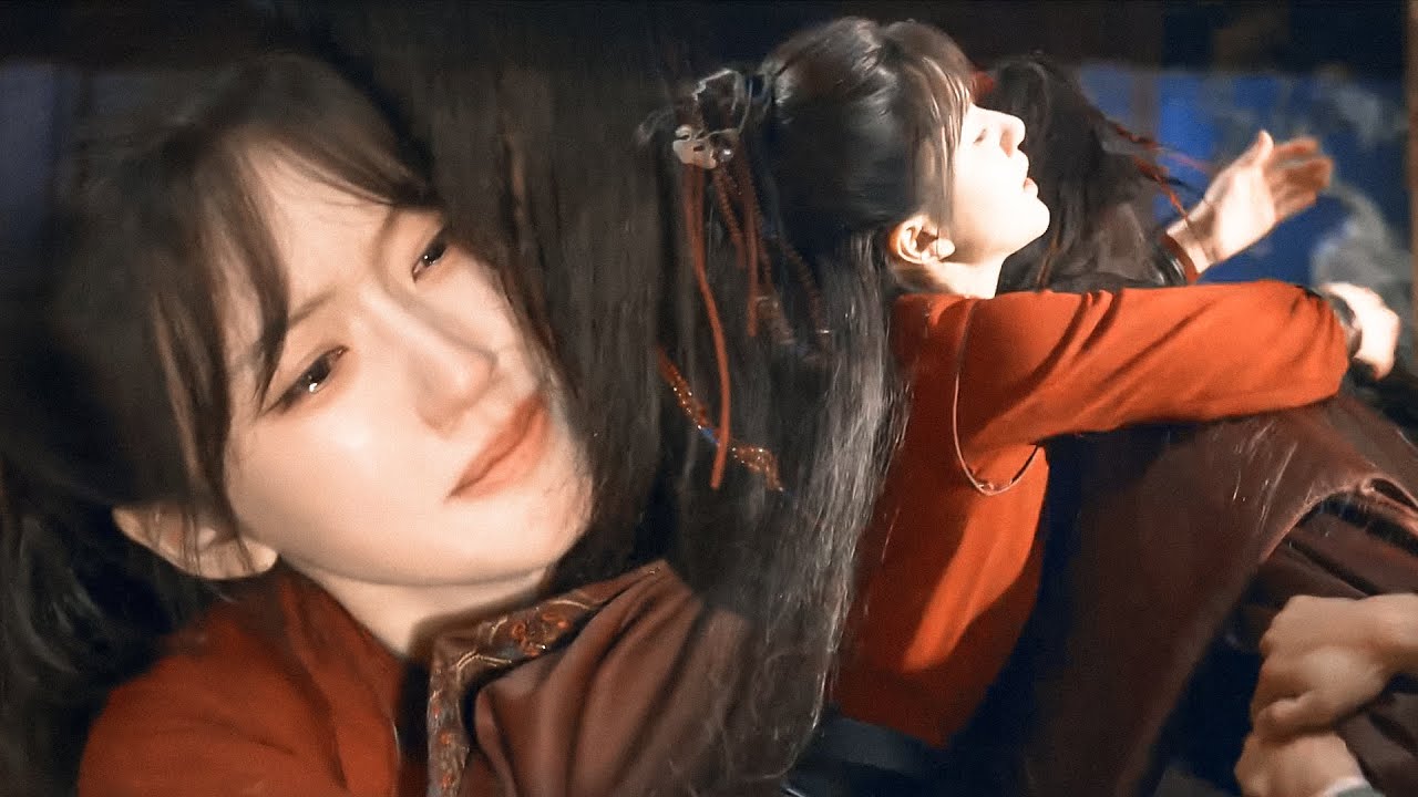 【бесплатно】🫧Она обнимает своего принца демонов, который сходит с ума и больно плачет😳