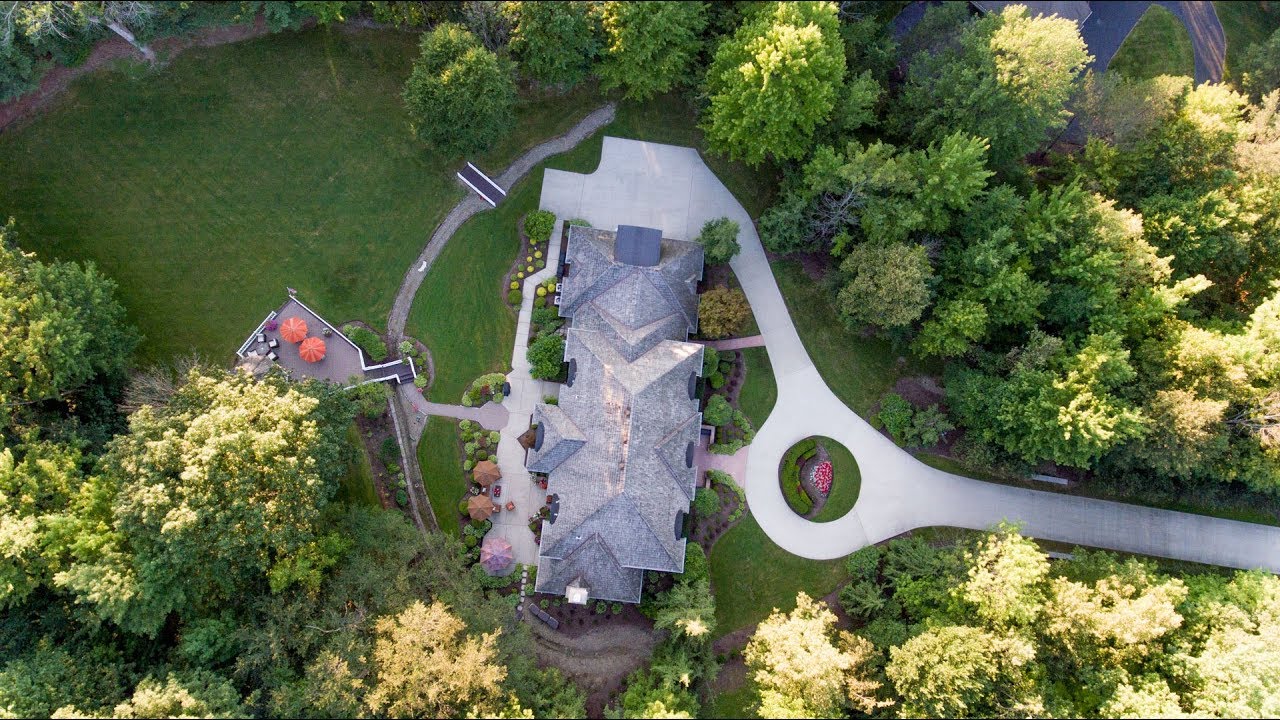 90 Ridgecreek Trail • Moreland Hills, Ohio • Aerial Video YouTube