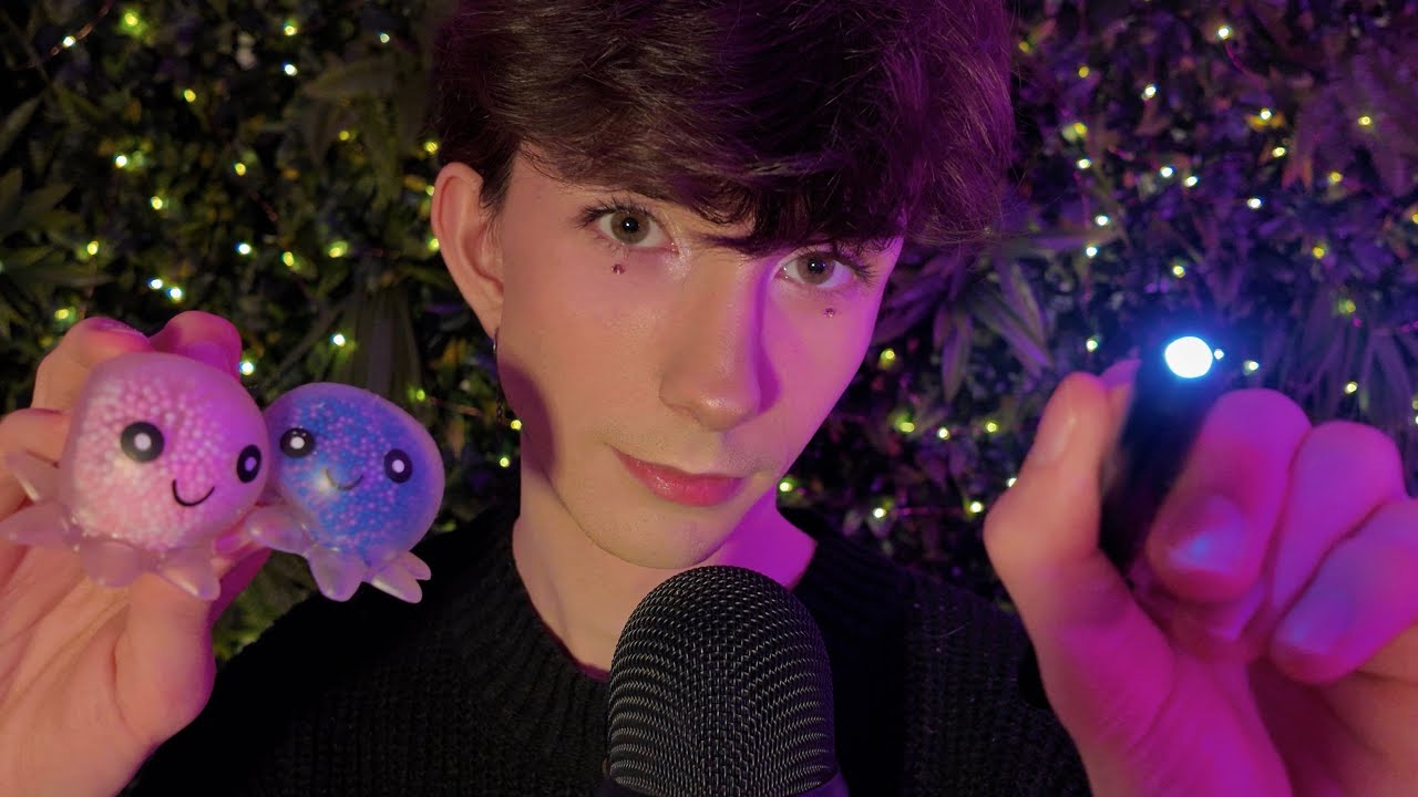 ASMR - Suis mes instructions 😴💞 (lumière, taptap ouvre et ferme les yeux, etc) 💫