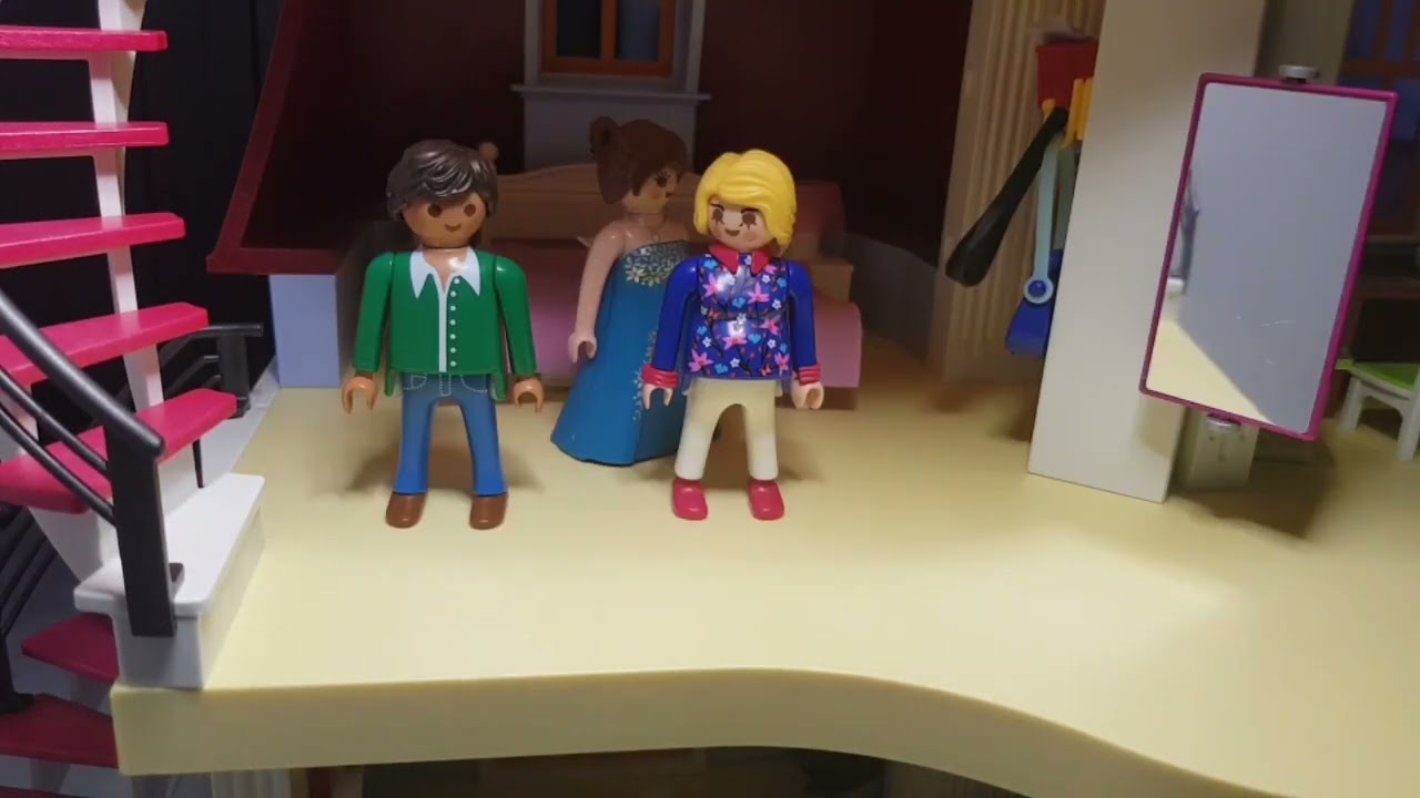 house tour de la dollhouse