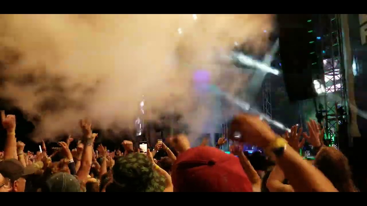 Twenty One Pilots - Trees - Audacy Beach Festival - Fort Lauderdale, FL (04...