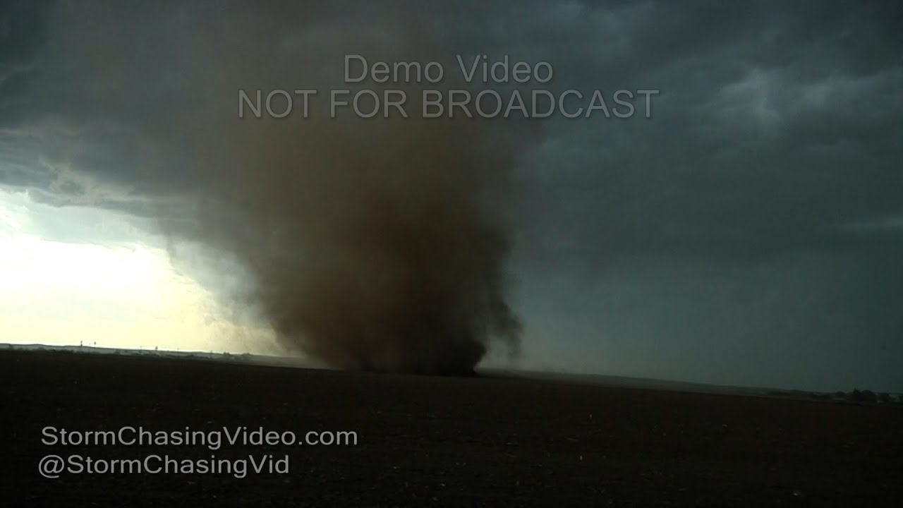 Extremely close up of the tornado West of Fort Morgan, CO - 5/7/2016