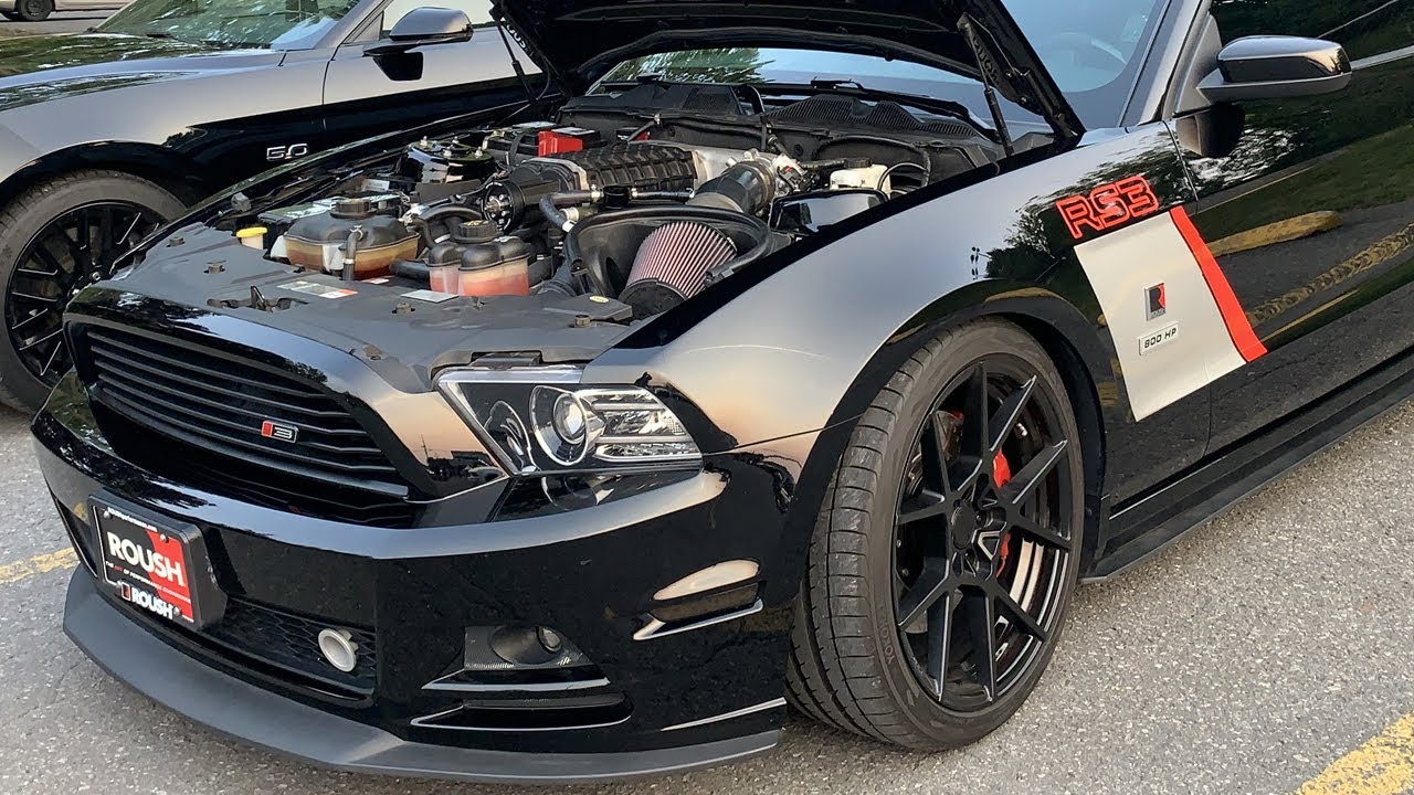 2021 Club Montréal Mustang qui se réunissent le vendredi soir au cascade golf de La Prairie