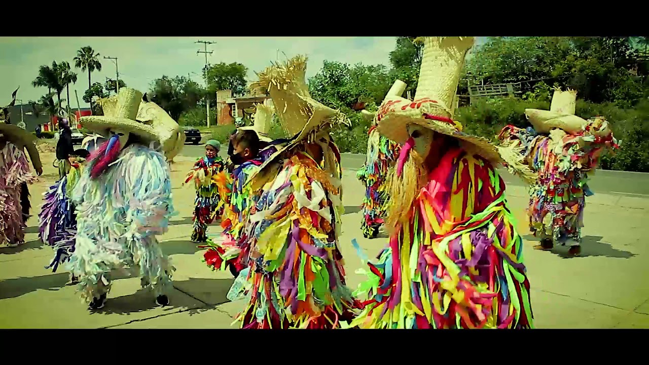 Carnaval Putleco - Banda Estrellas Tiliches [Grupo Carnaval Mixteco]