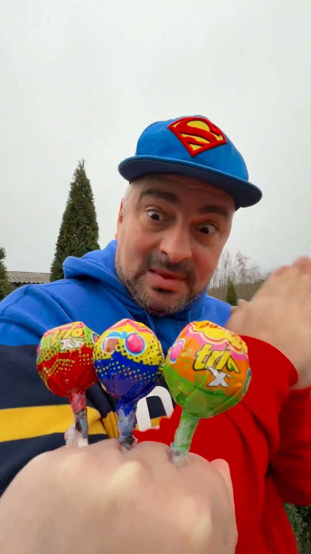 comedy: ?thank you for lollipops?❤️?