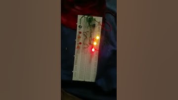 555  IC LED alternating flashing(very simple circuit)