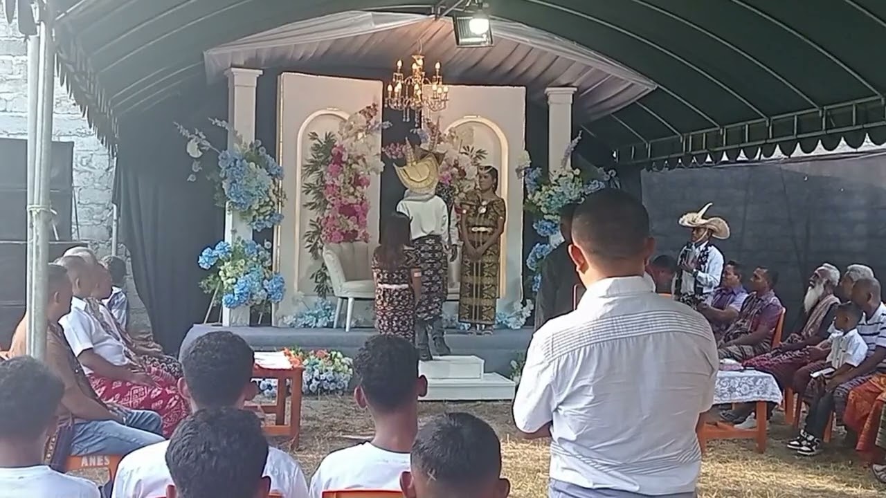 PERNIKAHAN ADAT MALAKA ..BELU..ROTE...