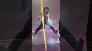 Record Roulette #1 #music #song #80smusic #80snostalgia #ilovethe80s