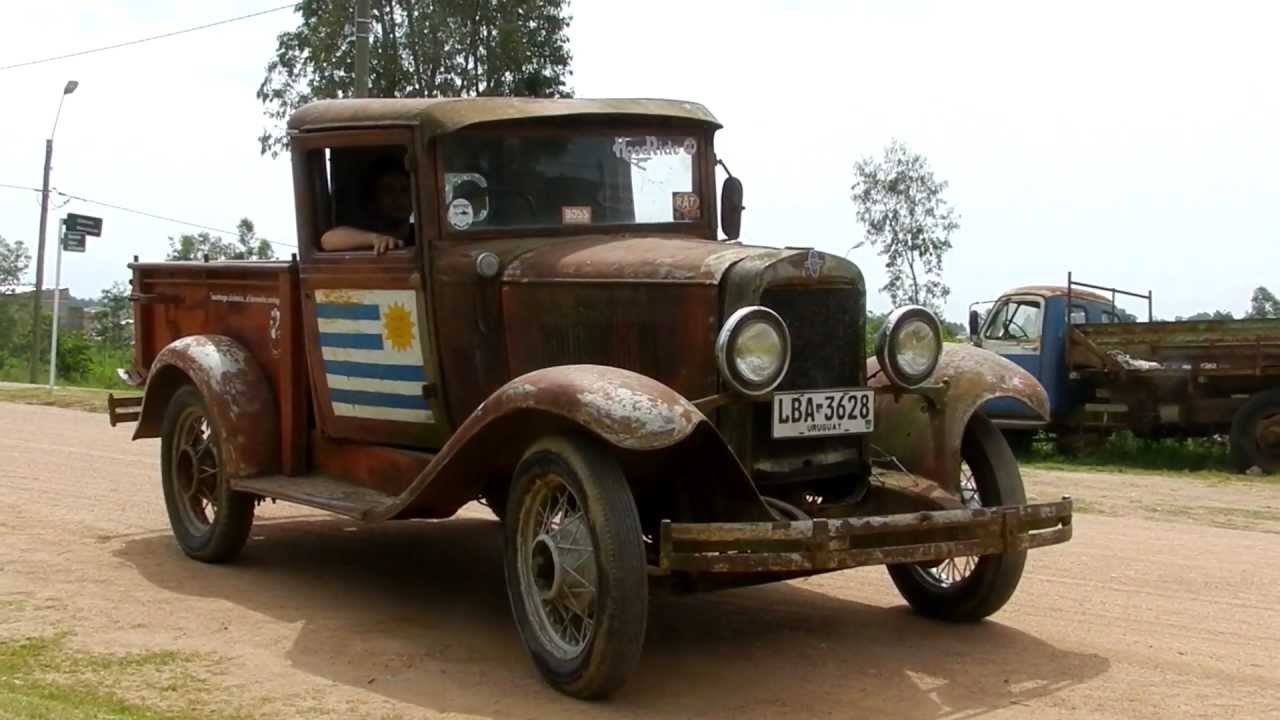 Chevrolet pick up 1930 Start ups - YouTube