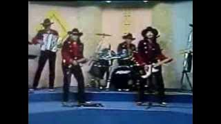 HOY SE CASA MI AMOR  ZARCO