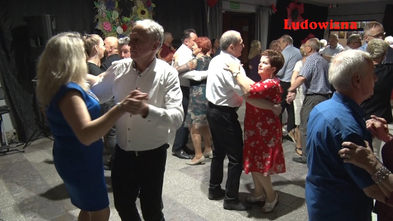 20 05 2023 Jak miło zatańczyć z mamą Sebastiana ! TAŃCE w Stąporkowie