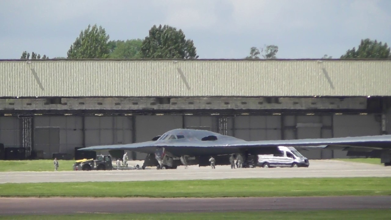 aviation B2 Spirit Stealth Nuclear bomber pushed toward hangers at RAF