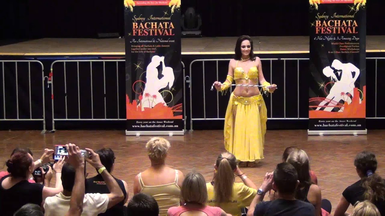 Chloe Morello - Sydney Bachata Festival 2012.mp4