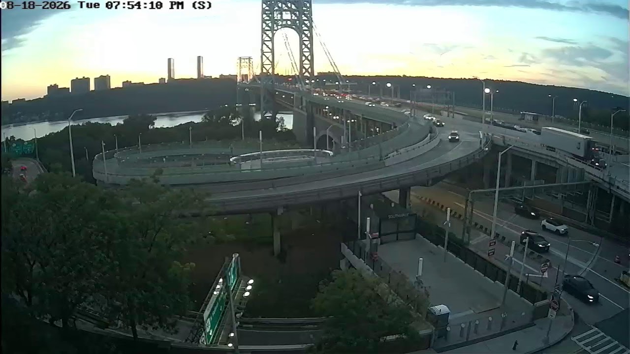 George Washington Bridge Live Camera - NYC Side live camera thumbnail