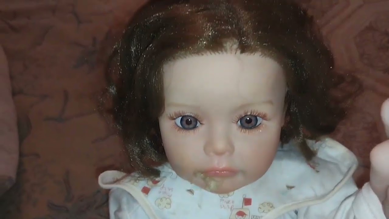 Вечерний влог-знакомство с Софией(кушаем😋) (мультики смотрим😍) (укладываю спать😴)это мой 2 акк)