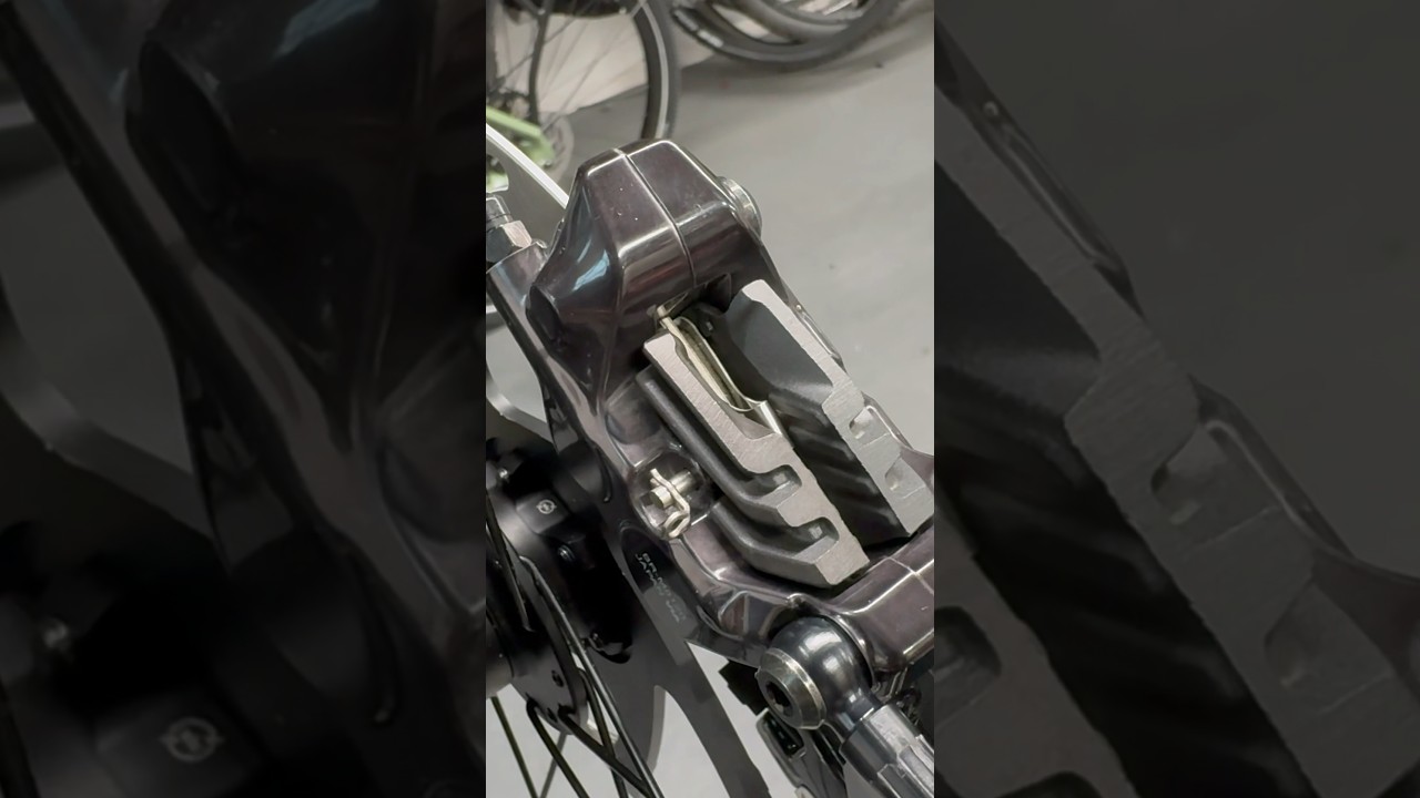 How to Change  bicycle brakes SRAM Code R to Shimano XT. Easy steps with magic