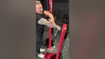 Seated Overhead Tricep Extension Setup