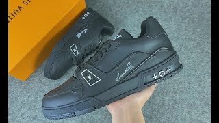 lv trainers all black