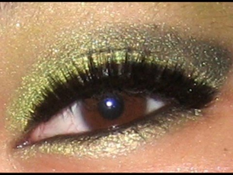 Makeup Tutorial: Taylor Swift "Our Song" Smokey Gr...