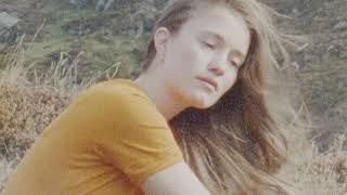 Video thumbnail of "Sigrid - Last to Know (Lyric Video)"