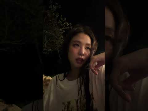🧛‍♀️ thumbnail