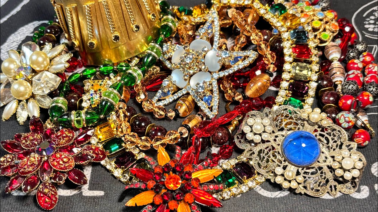 Распаковка выдающихся дизайнерских ювелирных украшений премиум-класса — коллекции подписчиков