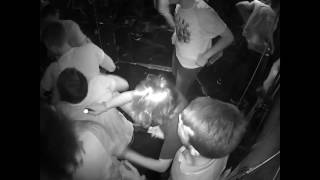 Klinik Ouynu Ve Heyecanlı Gençler D