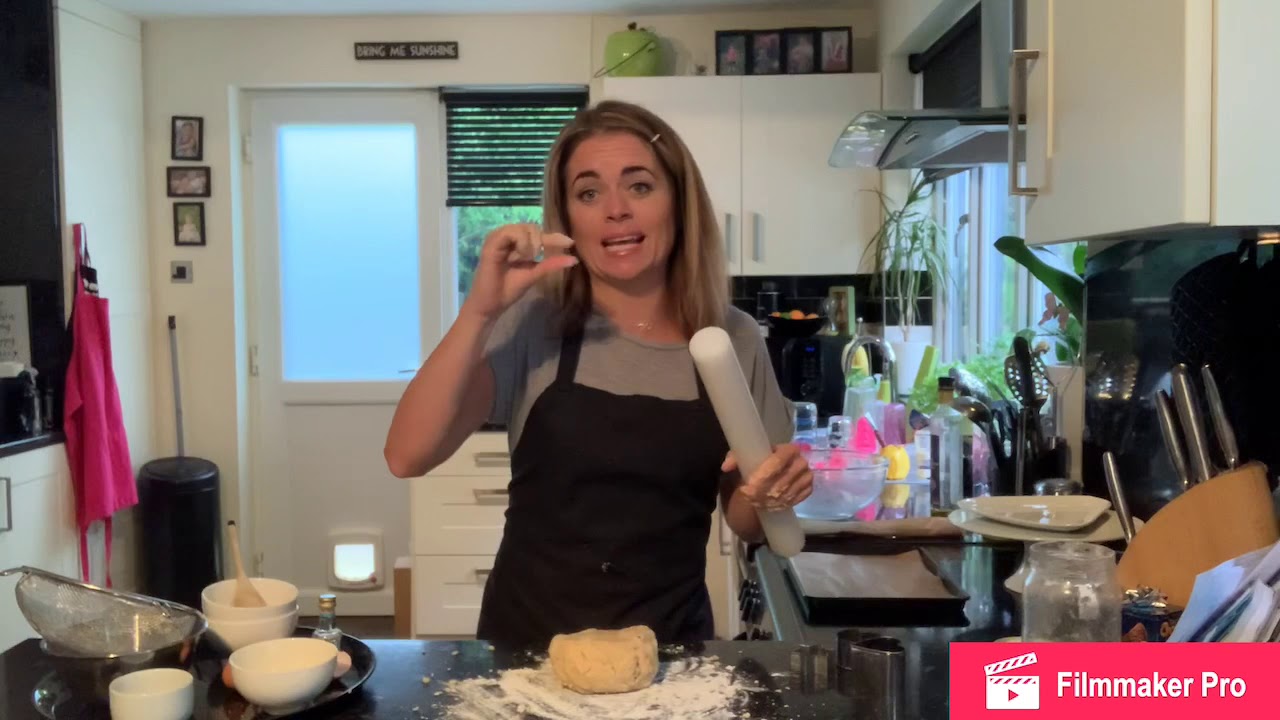 Chocolate Chip Shortbread Tutorial - YouTube