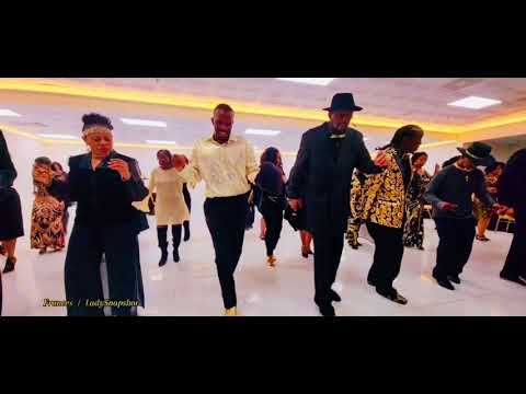TUCKER LINE DANCE B&G