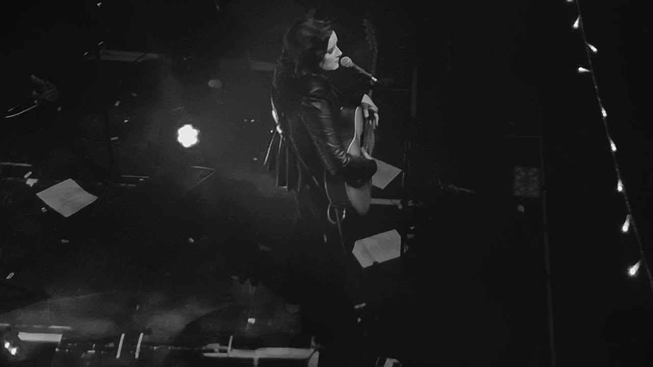 Brandy Clark Mama’s Broken Heart (Live in Glasgow, Scotland) YouTube