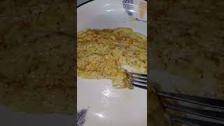 Starting the day with a cheesy egg omelette 😋 #shorts #youtubeshorts #food #breakfast