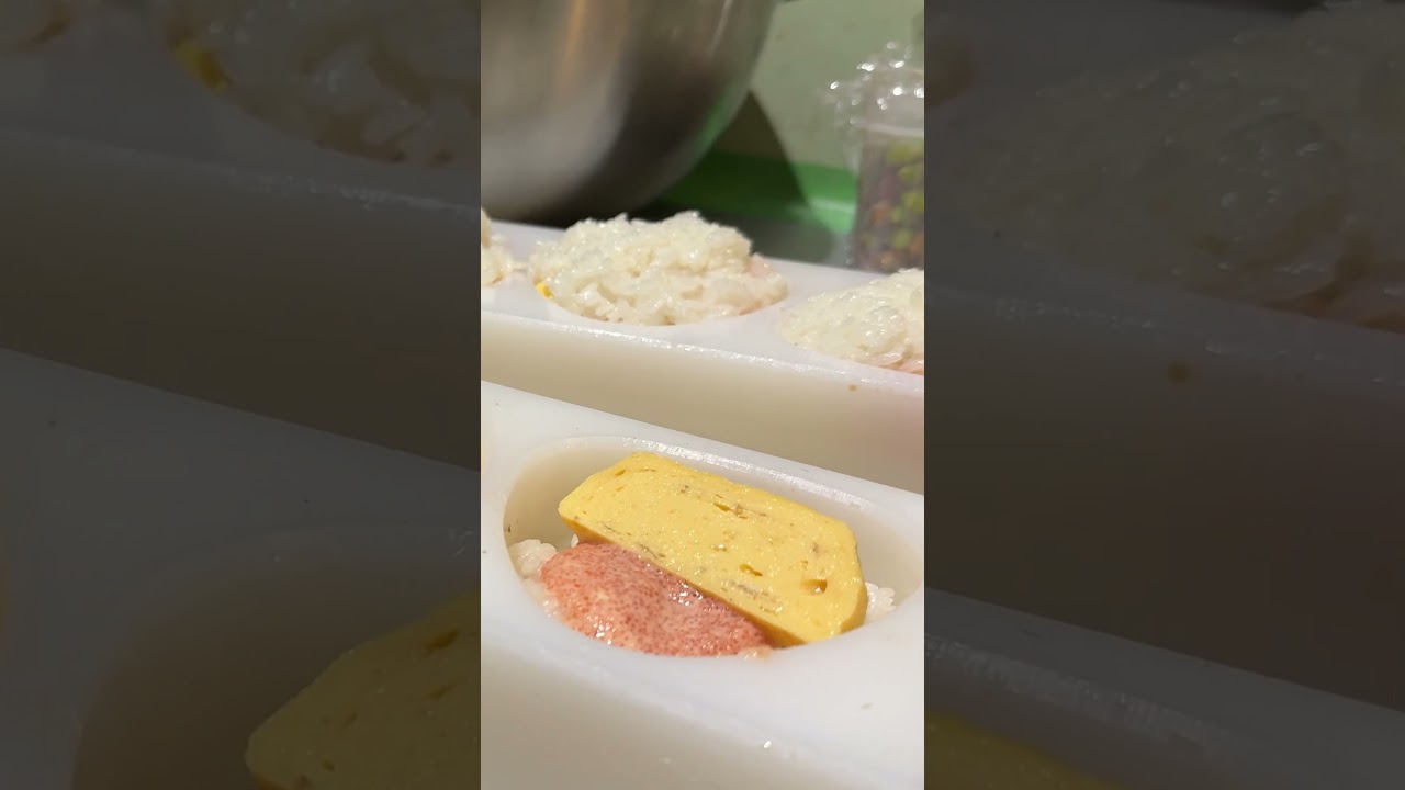 SOLD OUT EVERYDAY! The Most beautiful onigiri maker in Hiroshima and her 100kg cart