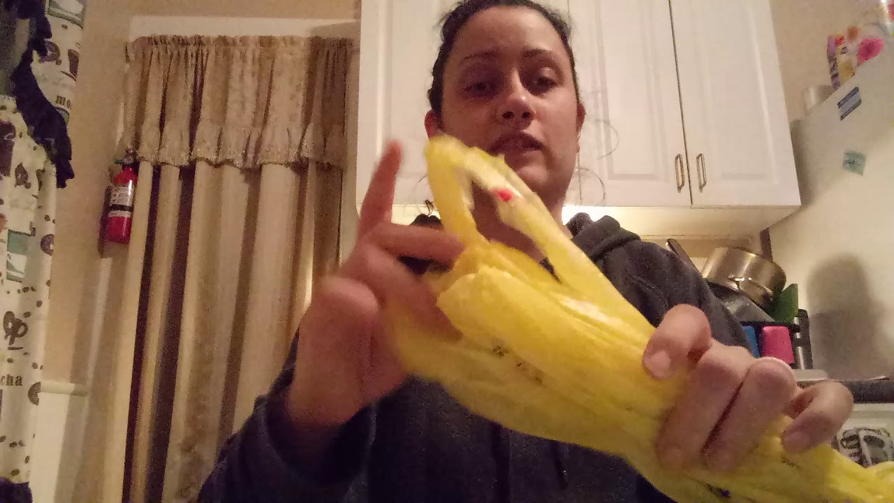 DIY Plastic Bag Dispenser - YouTube