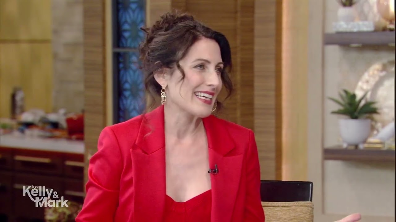 Lisa Edelstein Rediscovered Her Artistic Side and Started Making Watercolor Painting