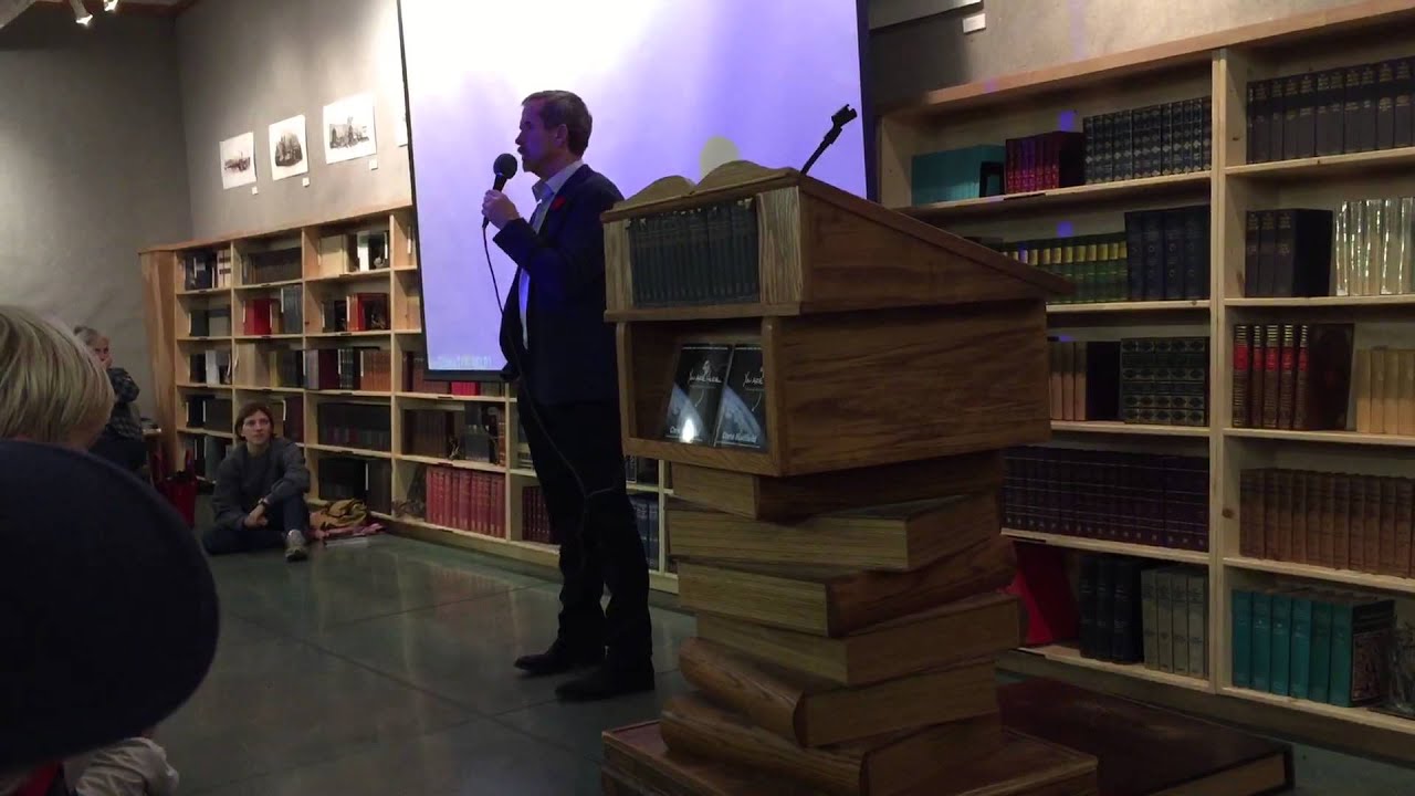 Chris Hadfield - Going To Mars