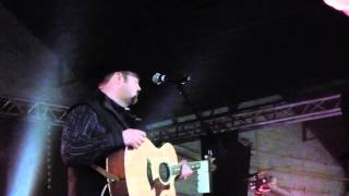 Daryle Singletary - There's Still a Little Country Left chords