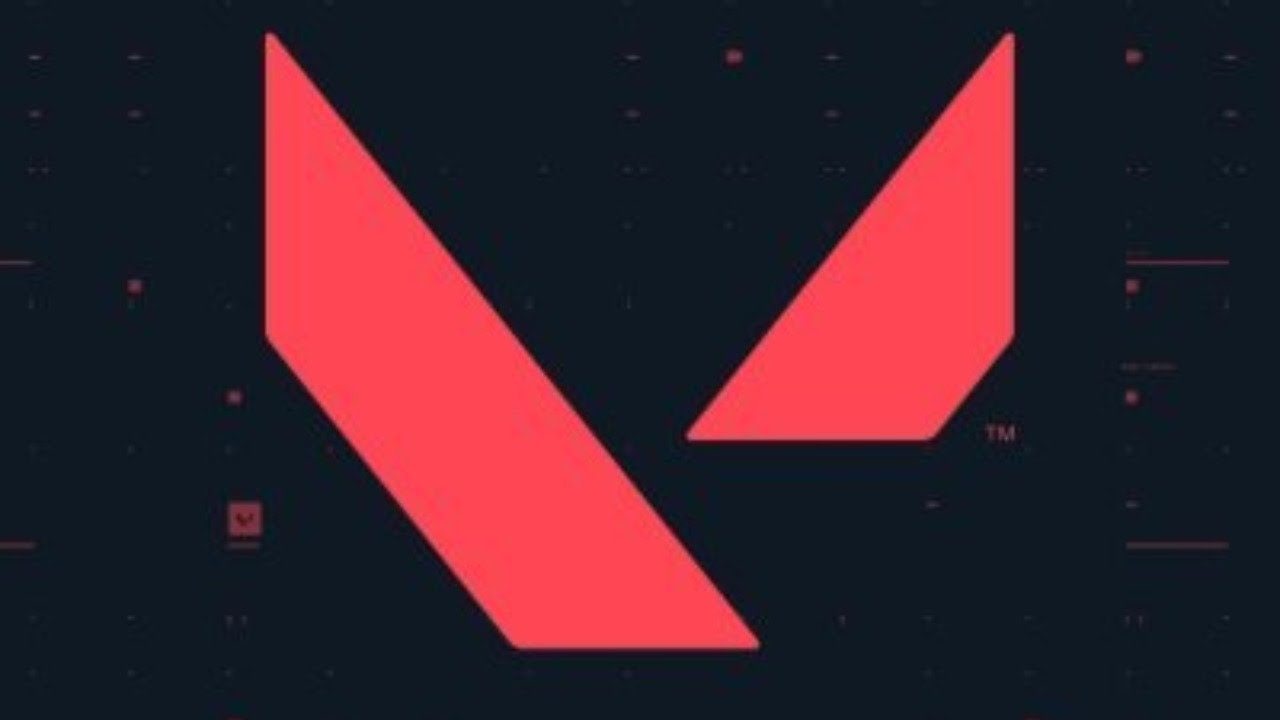 SMASHTUBER PLAYS VALORANT??