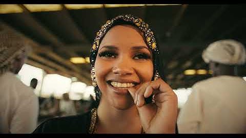 Mocco Genius feat Alikiba - Mchuchu (Official Music Video)