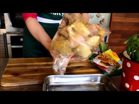 Videó: Hogyan Főzzünk Sült Csirkét Fiatal Zöldségekkel