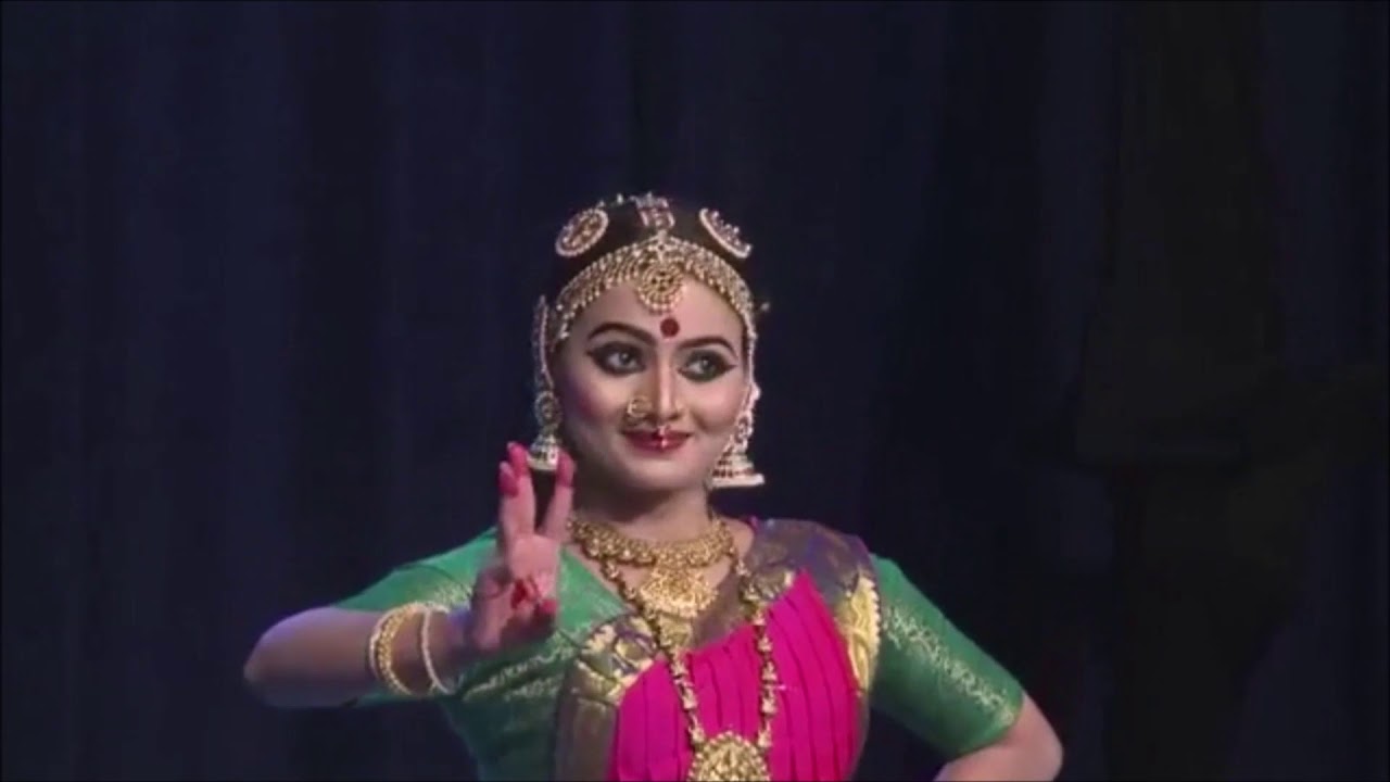 Bharathanatyam Keerthanam Dr:Joykrishnan & Kalamandalam Bijusha