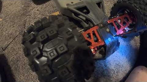 Traxxas Rustler 4x4 Gets a Rpm Front Bulkhead!