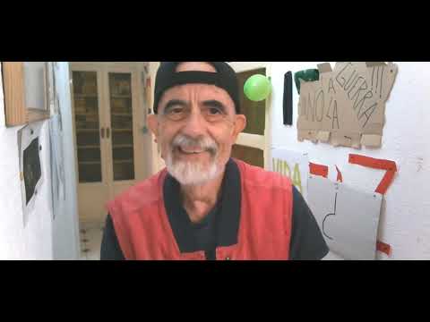 ES MUY IMPORTANTE LA LECTURA DE NOVELAS, CUENTOS ETC. LEER EN DEFINITA.