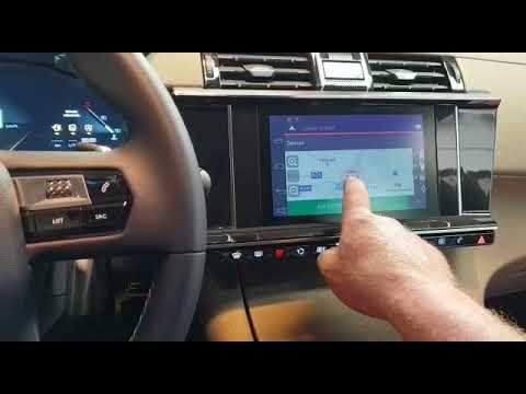 Citroen DS7 2018 with NAVplay iGO navigation upgrade
