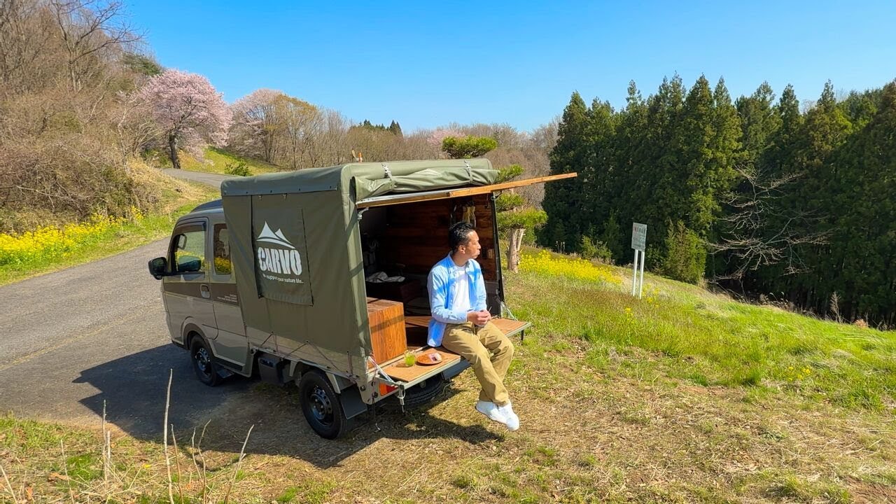 Ночевка в маленьком грузовике весной