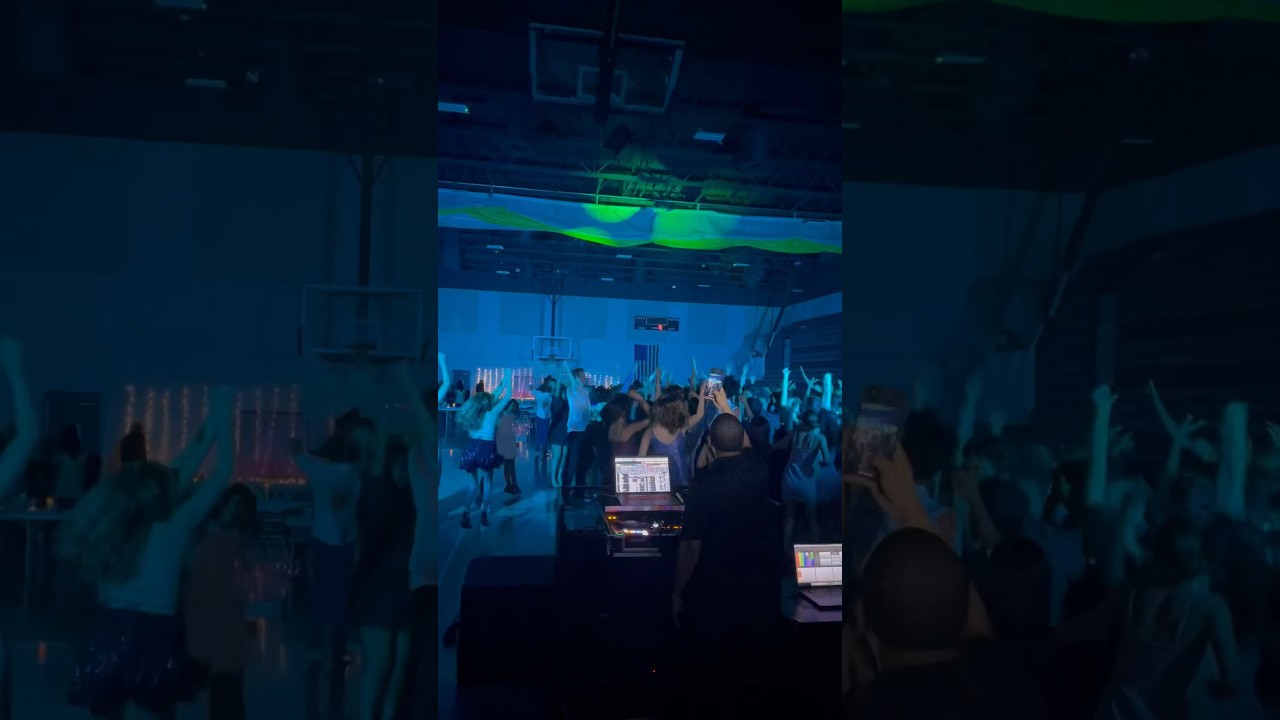 Raiting reactions to songs at school dances 